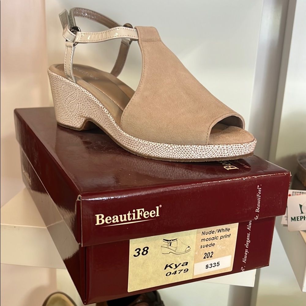 BeautiFeel Cream and White Wedge Sandals with Peep-Toe